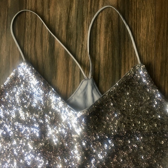 Express Sequin Tank - Picture 3 of 7
